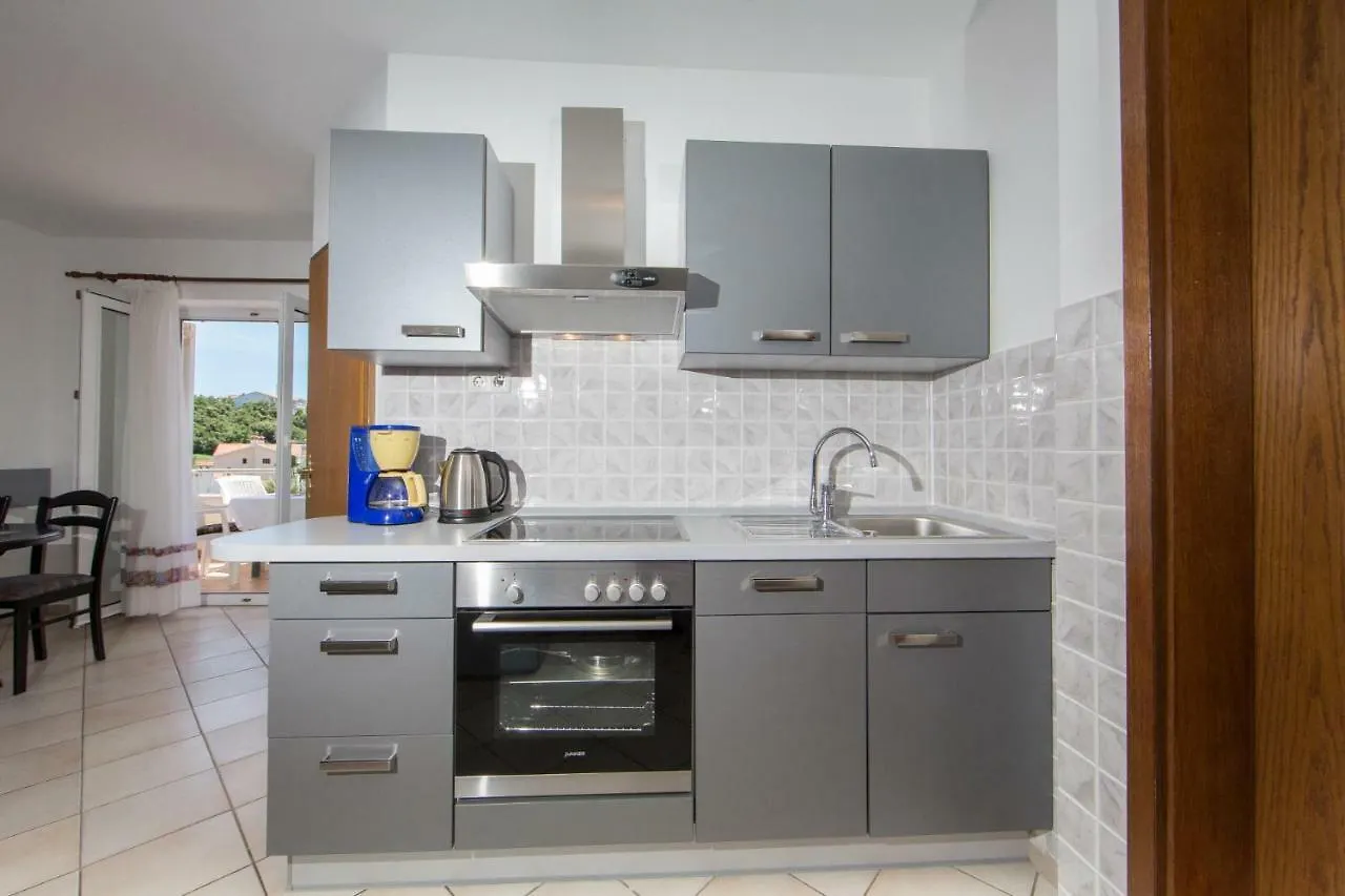 Apartments Sanmichel Pula
