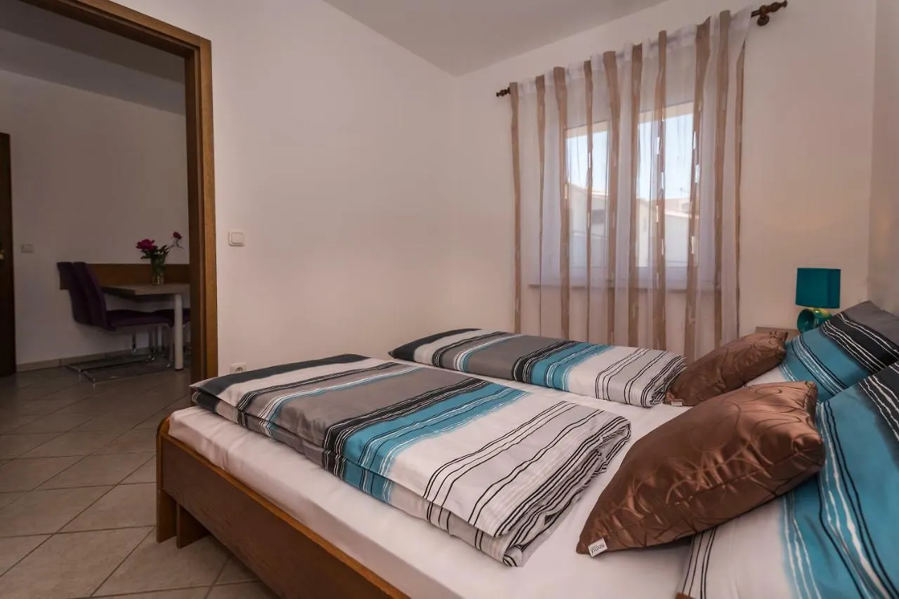 Apartments Sanmichel Pula