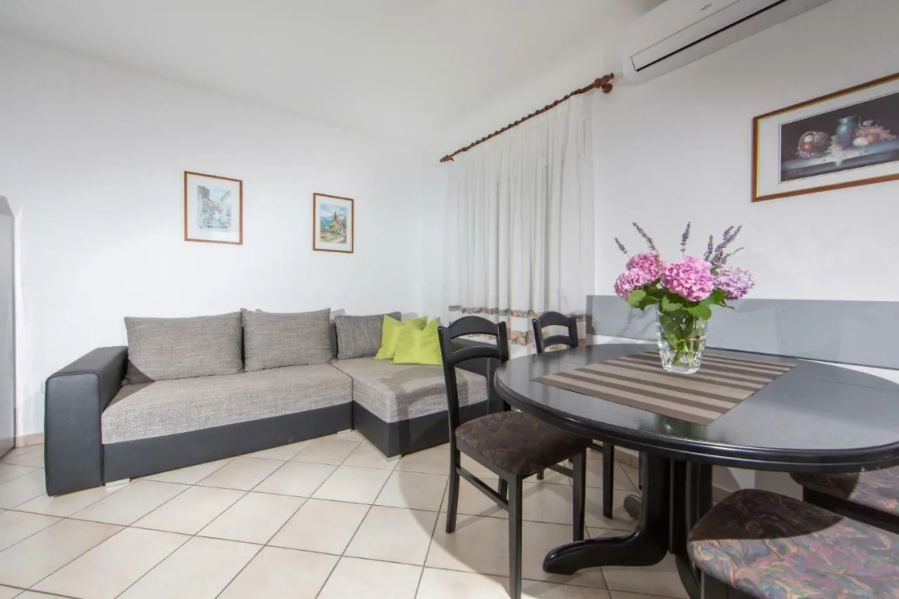 Apartments Sanmichel Pula Croatia
