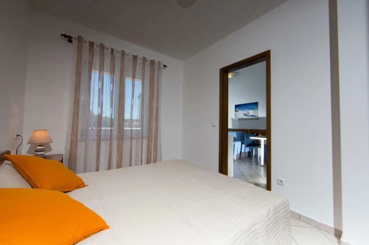 Apartments Sanmichel Pula