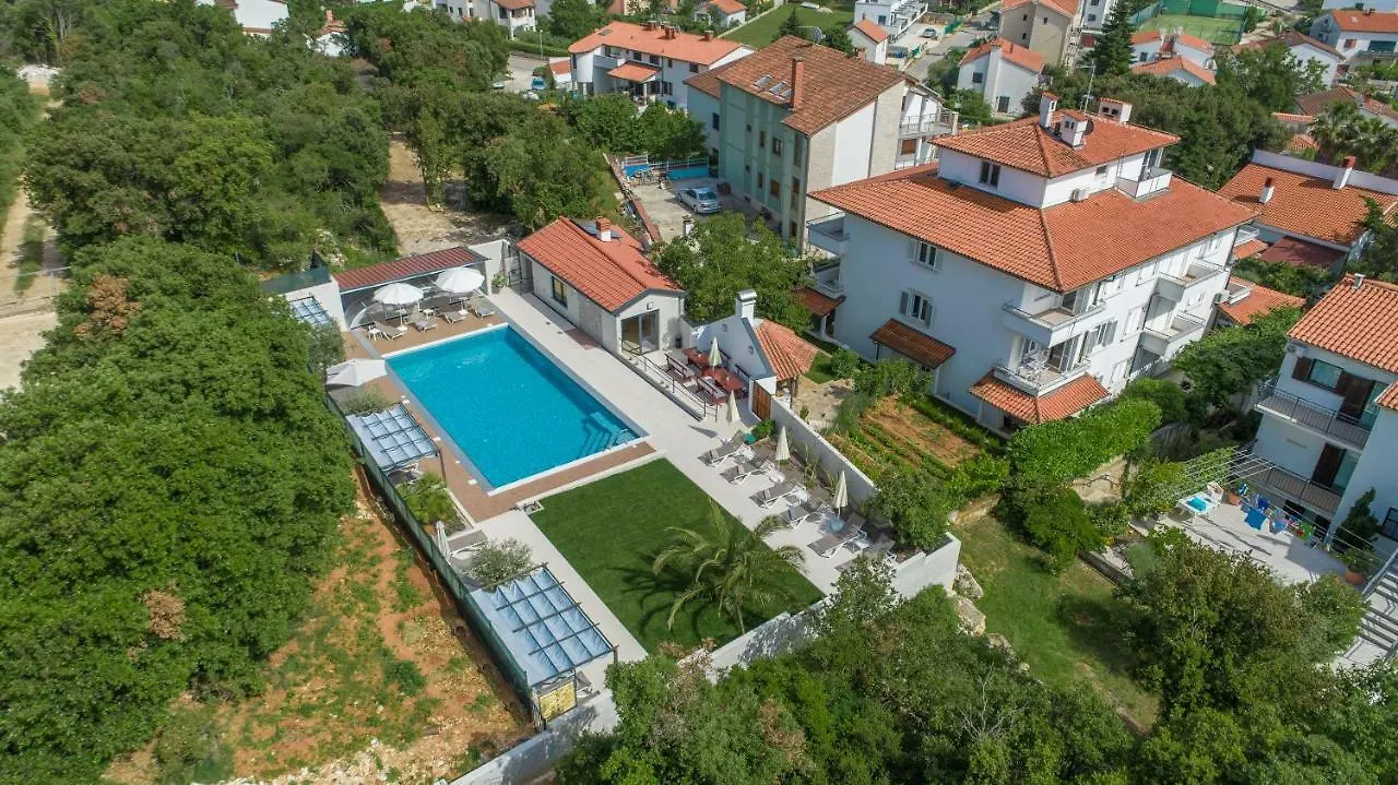 Apartments Sanmichel Pula